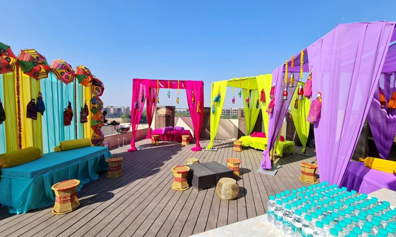 Bravura Gold Resort Мирут Екстериор снимка