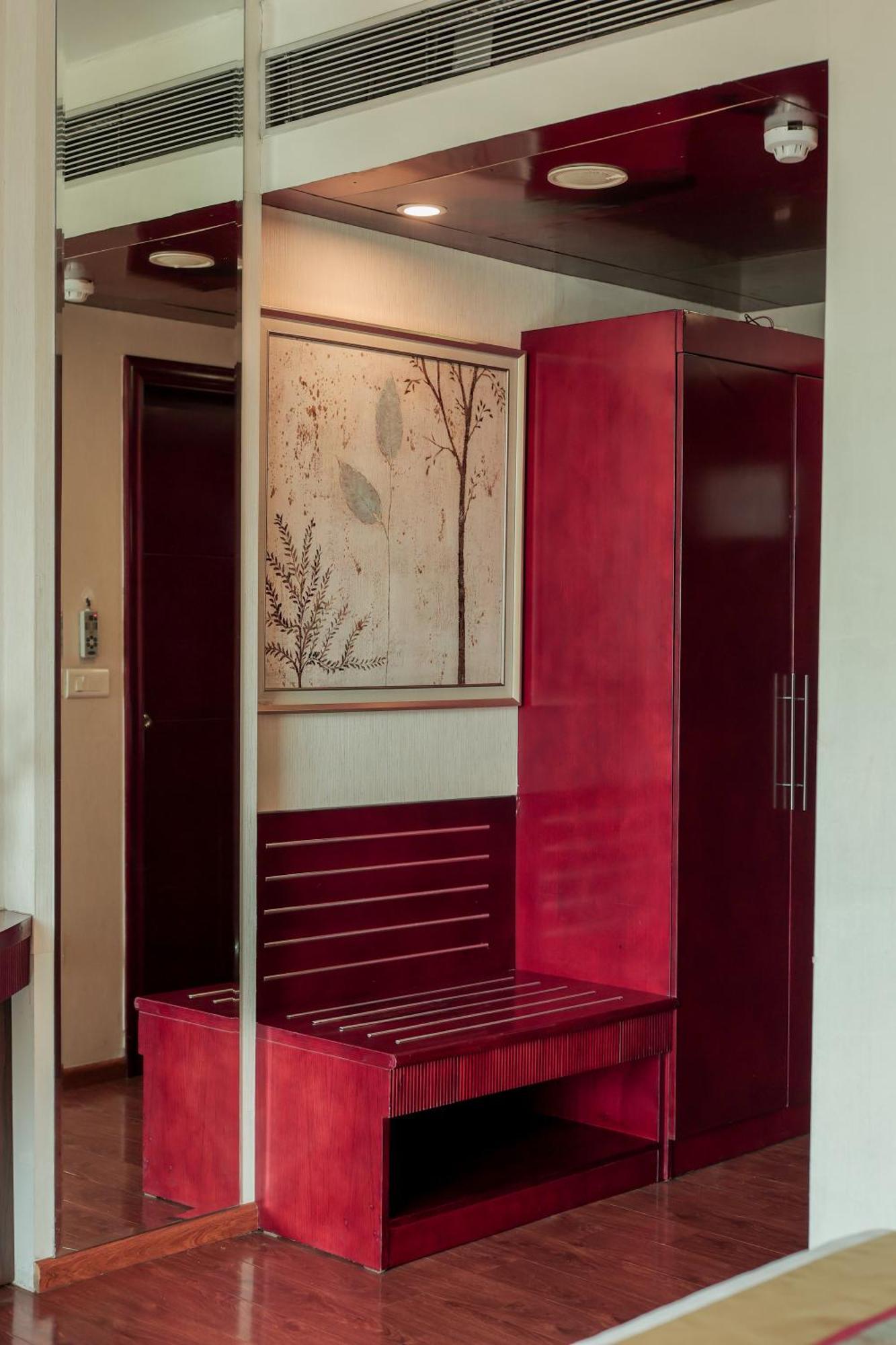 Bravura Gold Resort Мирут Екстериор снимка
